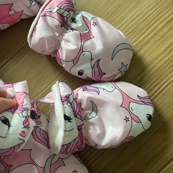 6-9 kids winter suit, unicorn print - Picture 5 of 6